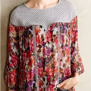 Anthropologie Weston The Odosia Blouse Gray with Floral Sz XS